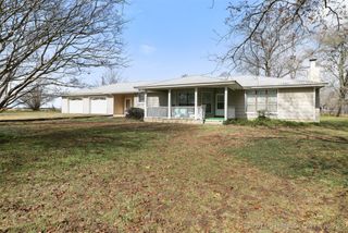417 Armstrong Academy Road, Bokchito, OK 74726