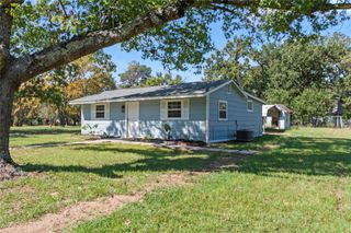 816 Bradleys Bend, Tool, TX 75143