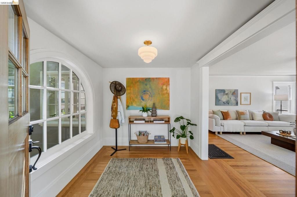 Image 4 of property listing at 1788 San Lorenzo Ave, Berkeley, CA 94707