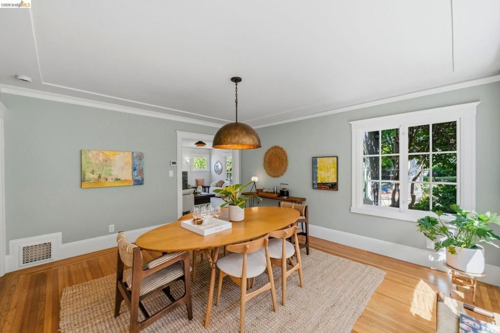 Image 8 of property listing at 1788 San Lorenzo Ave, Berkeley, CA 94707