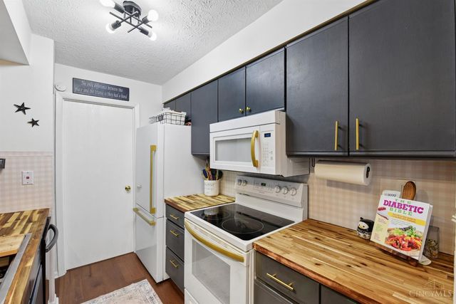 5986 Meadow Creek Drive, Milford, OH 45150