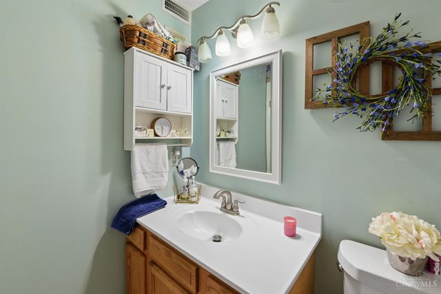 5986 Meadow Creek Drive, Milford, OH 45150