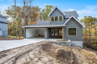 11 Castlebay Lane, Bentonville, AR 72715