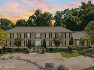 6310 Crown Hill Drive, Knoxville, TN 37918