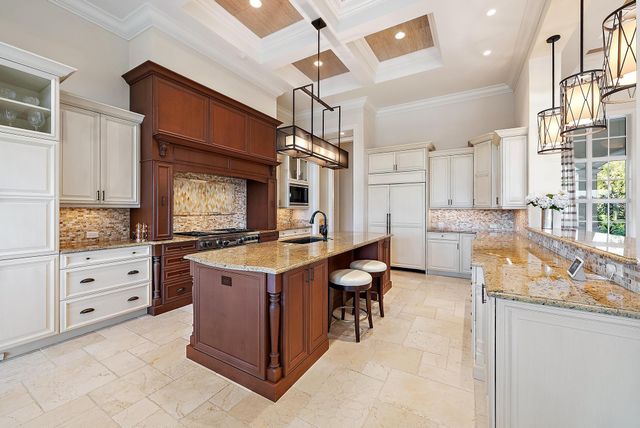 7770 Old Marsh Road, Palm Beach Gardens, FL 33418