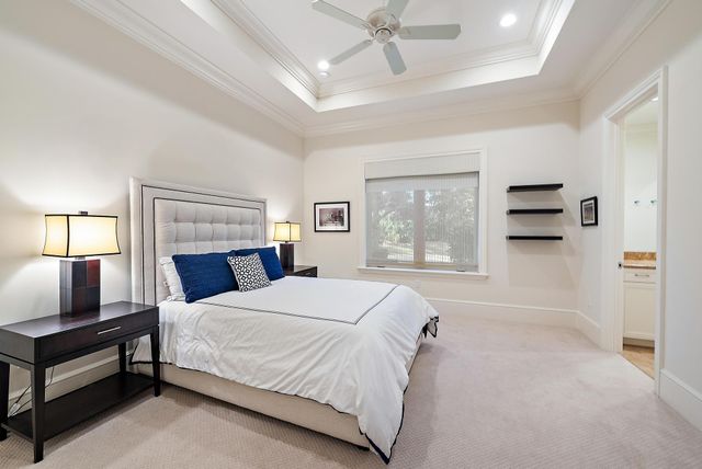 7770 Old Marsh Road, Palm Beach Gardens, FL 33418