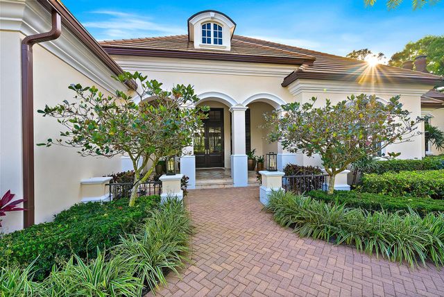 7770 Old Marsh Road, Palm Beach Gardens, FL 33418