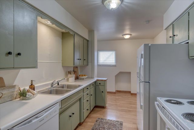 618 E 23RD Ave, Spokane, WA 99203