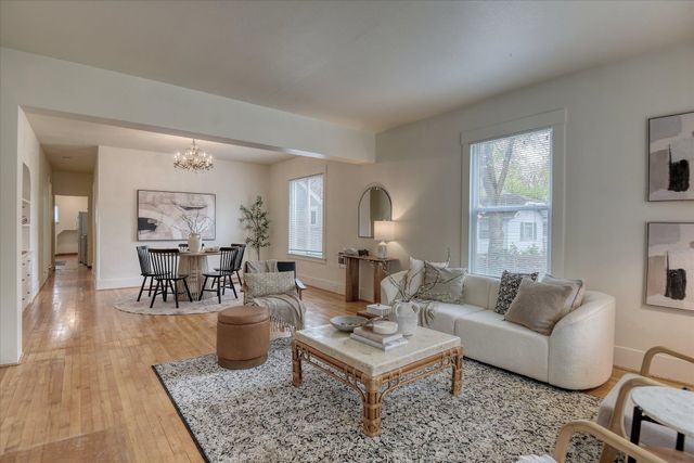 618 E 23RD Ave, Spokane, WA 99203