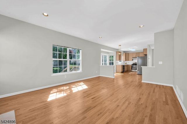 30 Purcell Rd, Bridgewater Twp., NJ 08807