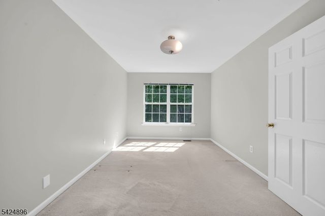 30 Purcell Rd, Bridgewater Twp., NJ 08807