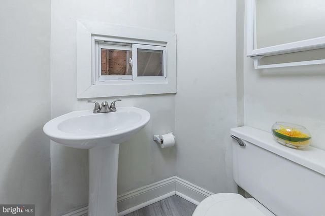 218 KINGSTON AVE, Barrington, NJ 08007