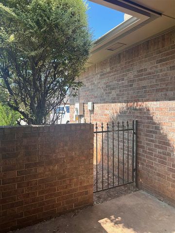 1801 NW 161st Street, Edmond, OK 73013