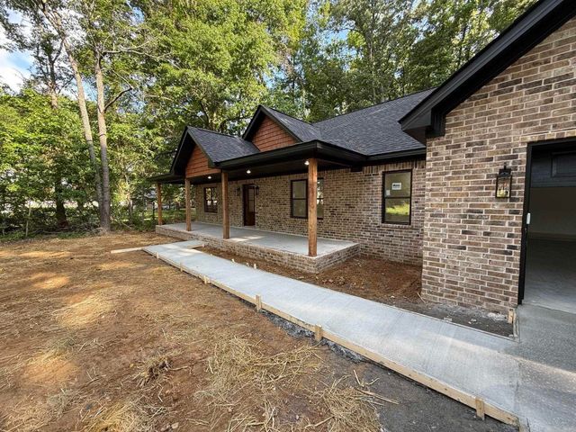 11 Durham Road, Mayflower, AR 72106
