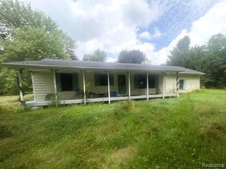 8630 Joey Drive, Pinckney, MI 48169