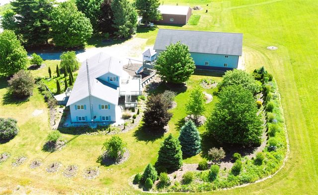 2861 W Polk Road, Hart, MI 49420