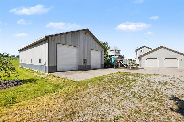 2861 W Polk Road, Hart, MI 49420