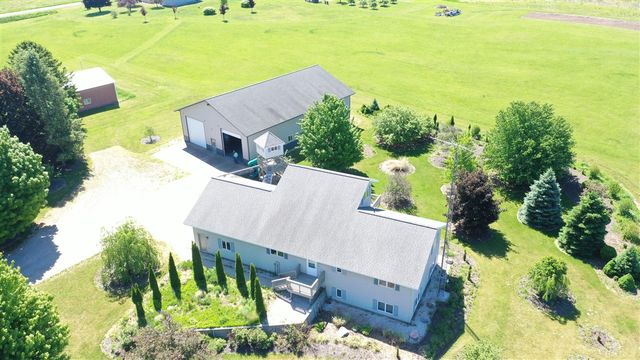2861 W Polk Road, Hart, MI 49420