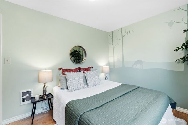 2300 NE 8th Place, Renton, WA 98056