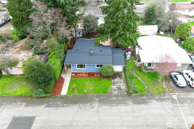 2300 NE 8th Place, Renton, WA 98056