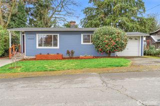 2300 NE 8th Place, Renton, WA 98056