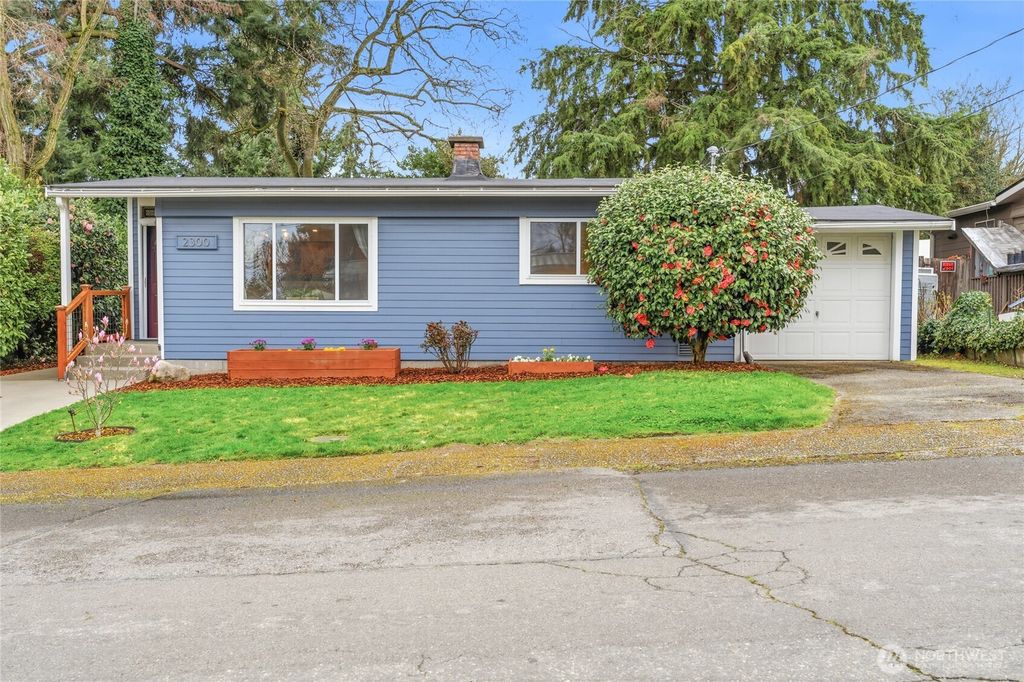 2300 NE 8th Place, Renton, WA 98056