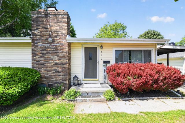 410 Schoolcraft Street, Grand Ledge, MI 48837