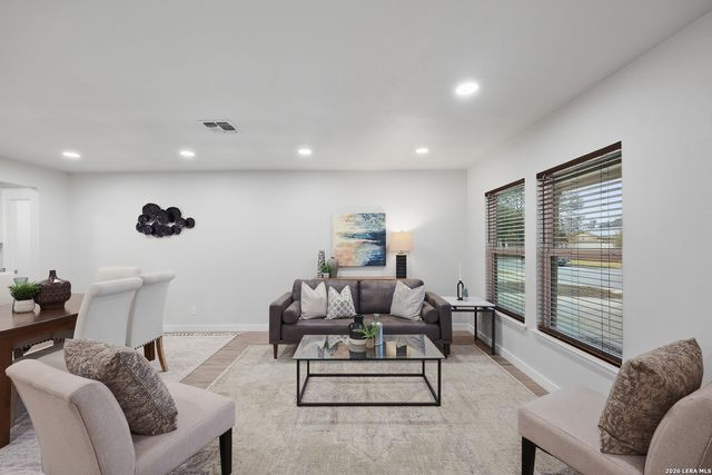 8247 Lewiston, San Antonio, TX 78254