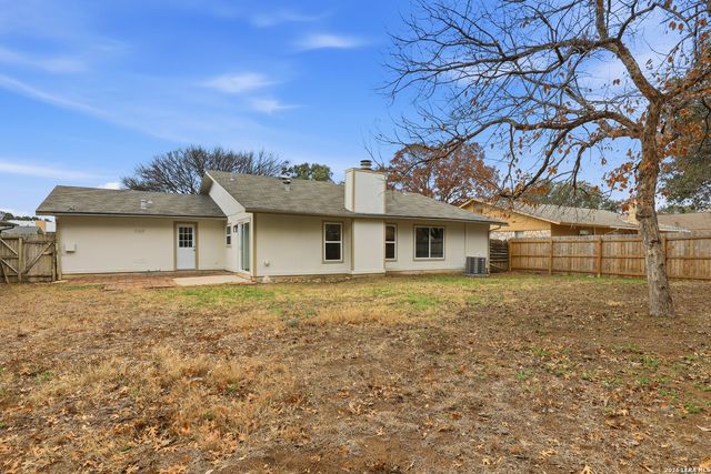 8247 Lewiston, San Antonio, TX 78254