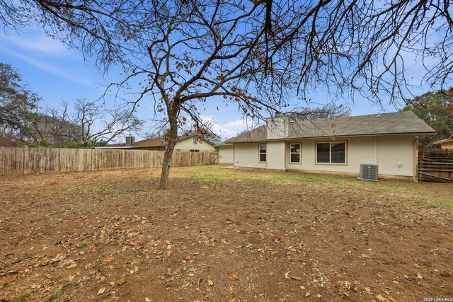 8247 Lewiston, San Antonio, TX 78254