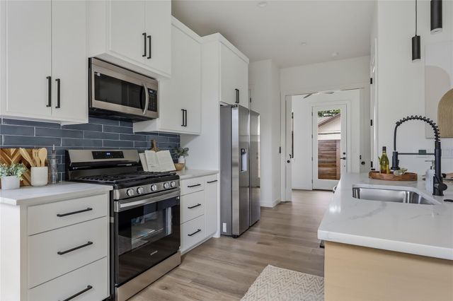 6809 Porter ST 1, Austin, TX 78741