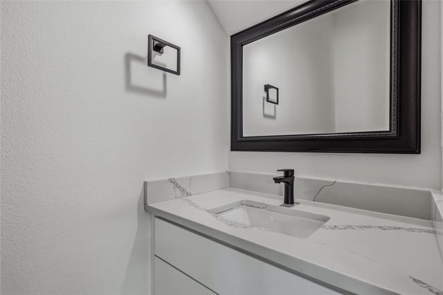 6809 Porter ST 1, Austin, TX 78741