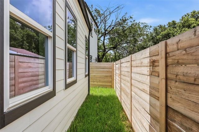 6809 Porter ST 1, Austin, TX 78741