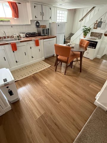 49A Plainfield Ave 1B, Shrewsbury, MA 01545