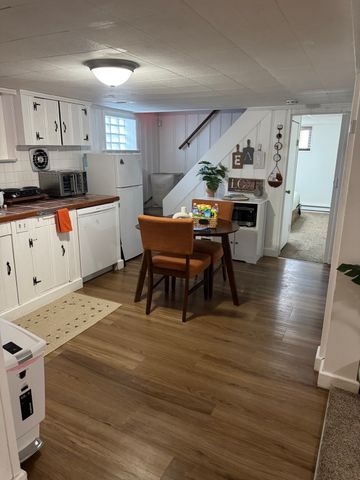 49A Plainfield Ave 1B, Shrewsbury, MA 01545