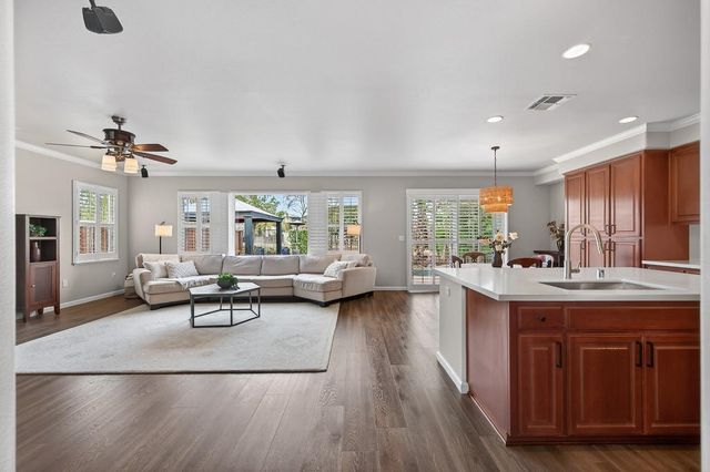 3628 Dorena Pl, West Sacramento, CA 95691