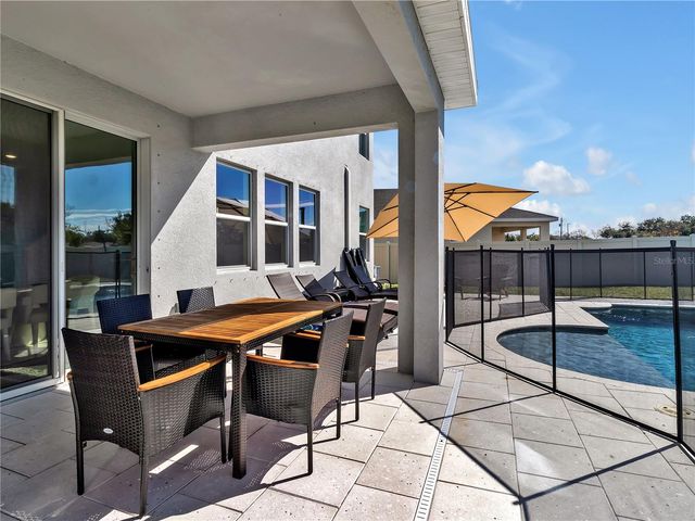 16733 GLACIER BAY LOOP, Wimauma, FL 33598