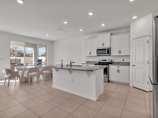 16733 GLACIER BAY LOOP, Wimauma, FL 33598