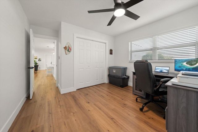 8879 111TH STREET, Seminole, FL 33772