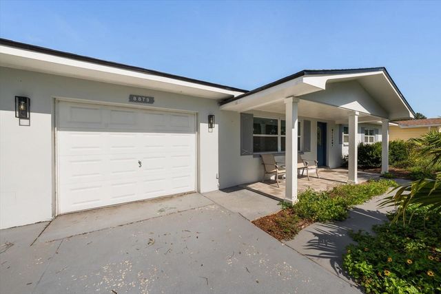 8879 111TH STREET, Seminole, FL 33772