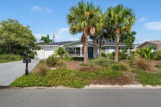 8879 111TH STREET, Seminole, FL 33772