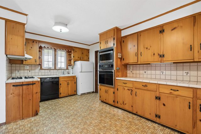 567 Churchill Road, West Windsor, VT 05037