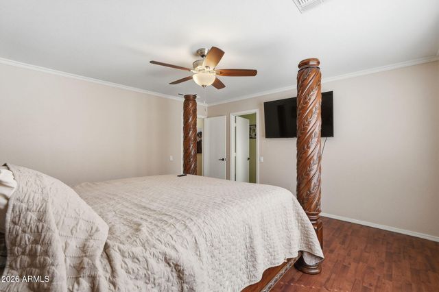 2074 S LAWTHER Drive, Apache Junction, AZ 85120