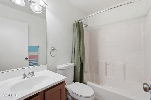2074 S LAWTHER Drive, Apache Junction, AZ 85120
