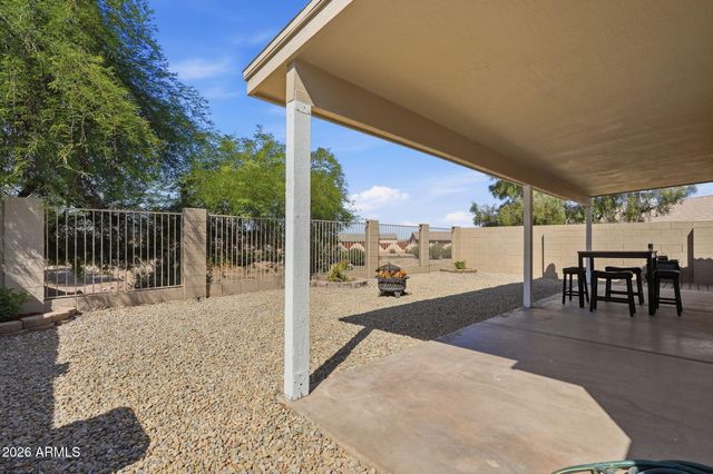 2074 S LAWTHER Drive, Apache Junction, AZ 85120