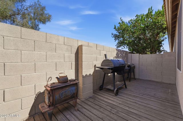 2074 S LAWTHER Drive, Apache Junction, AZ 85120