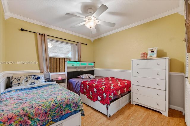 5511 BARNSTEAD CIR, Green Acres, FL 33463