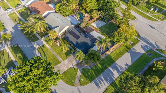 5511 BARNSTEAD CIR, Green Acres, FL 33463