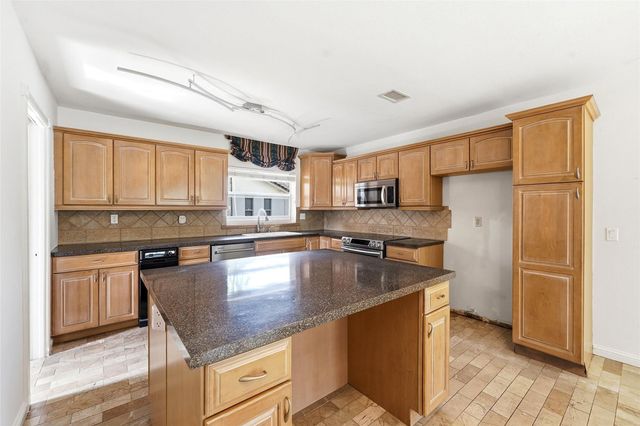 11451 NW 30th Street, Coral Springs, FL 33065