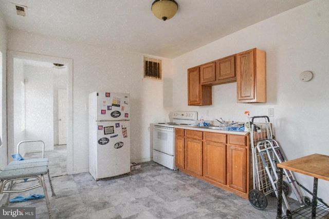 108 N STRICKER ST, Baltimore, MD 21223